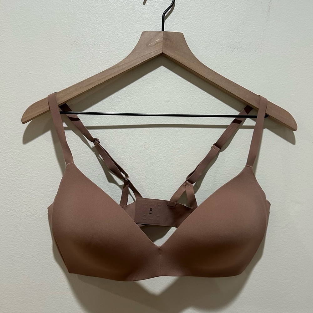 Lululemon Take Shape Wireless Beige Like New Padded Bra - Women’s Size 36C
